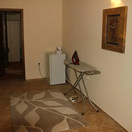 Pri Valyo Guest house *